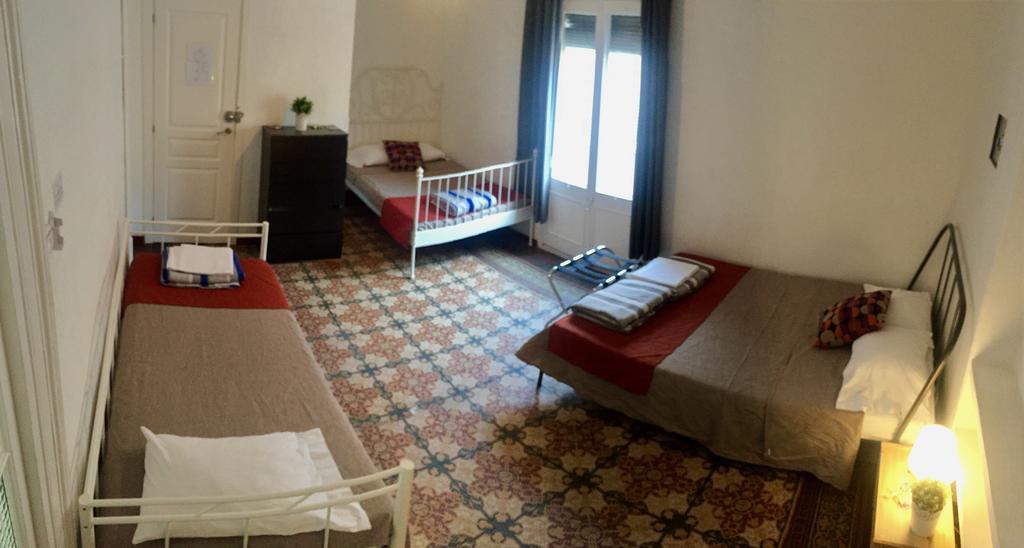 Palace Guesthouse Barselona Dış mekan fotoğraf